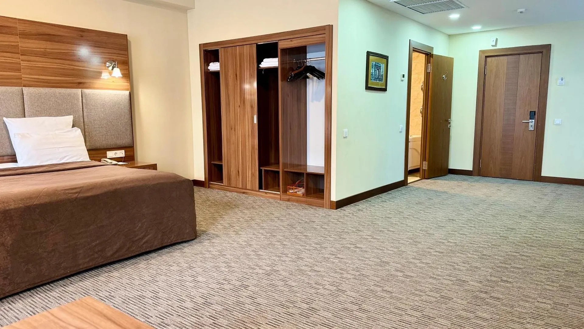Grand Hotel Eurasia Almaty